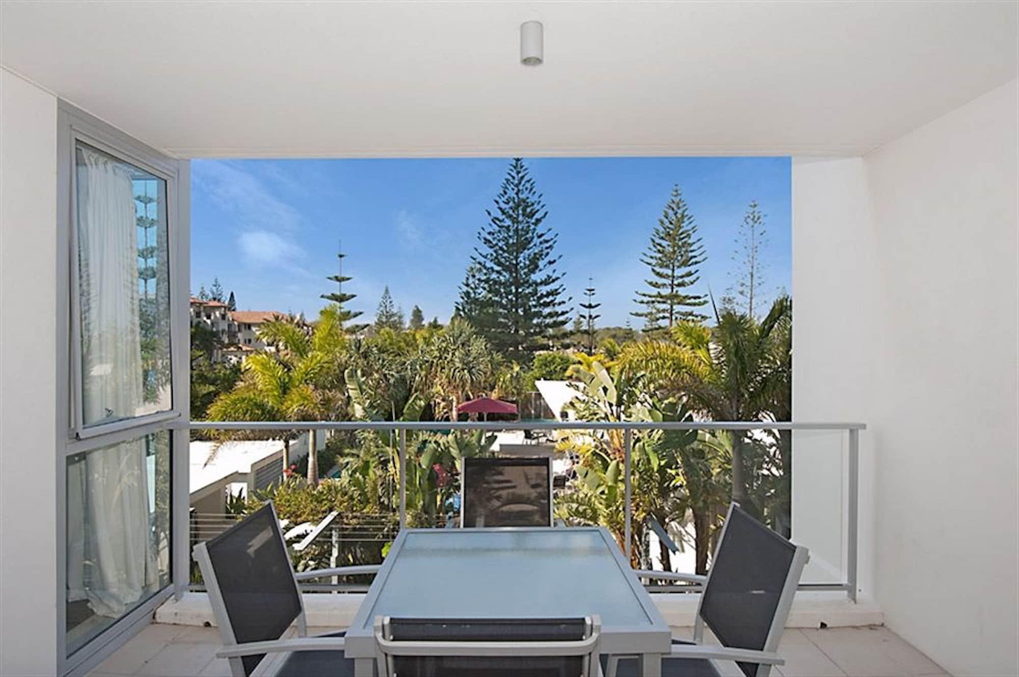 Ocean Pacific Resort - Official Broadbeach Bagian luar foto