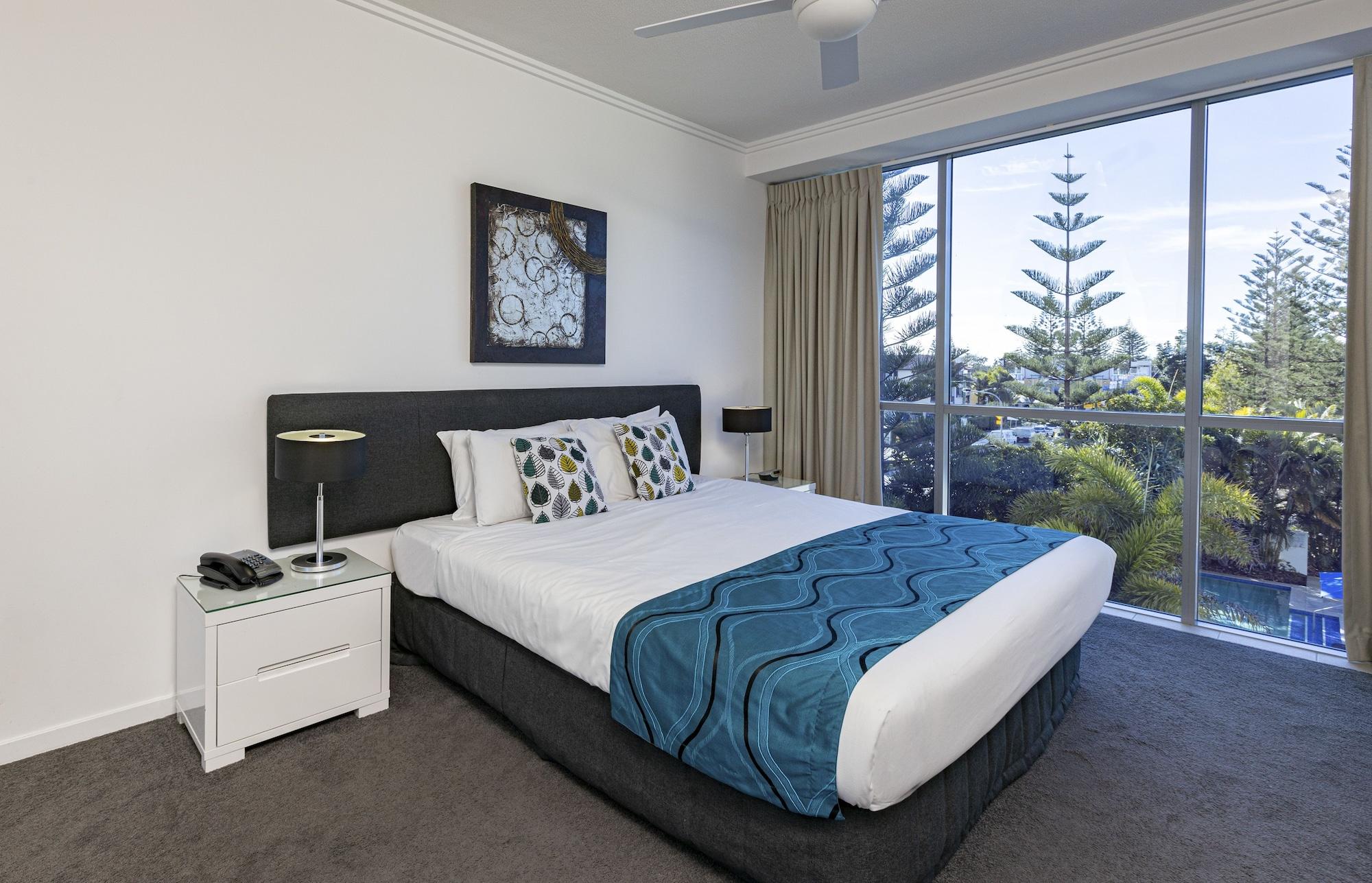 Ocean Pacific Resort - Official Broadbeach Bagian luar foto