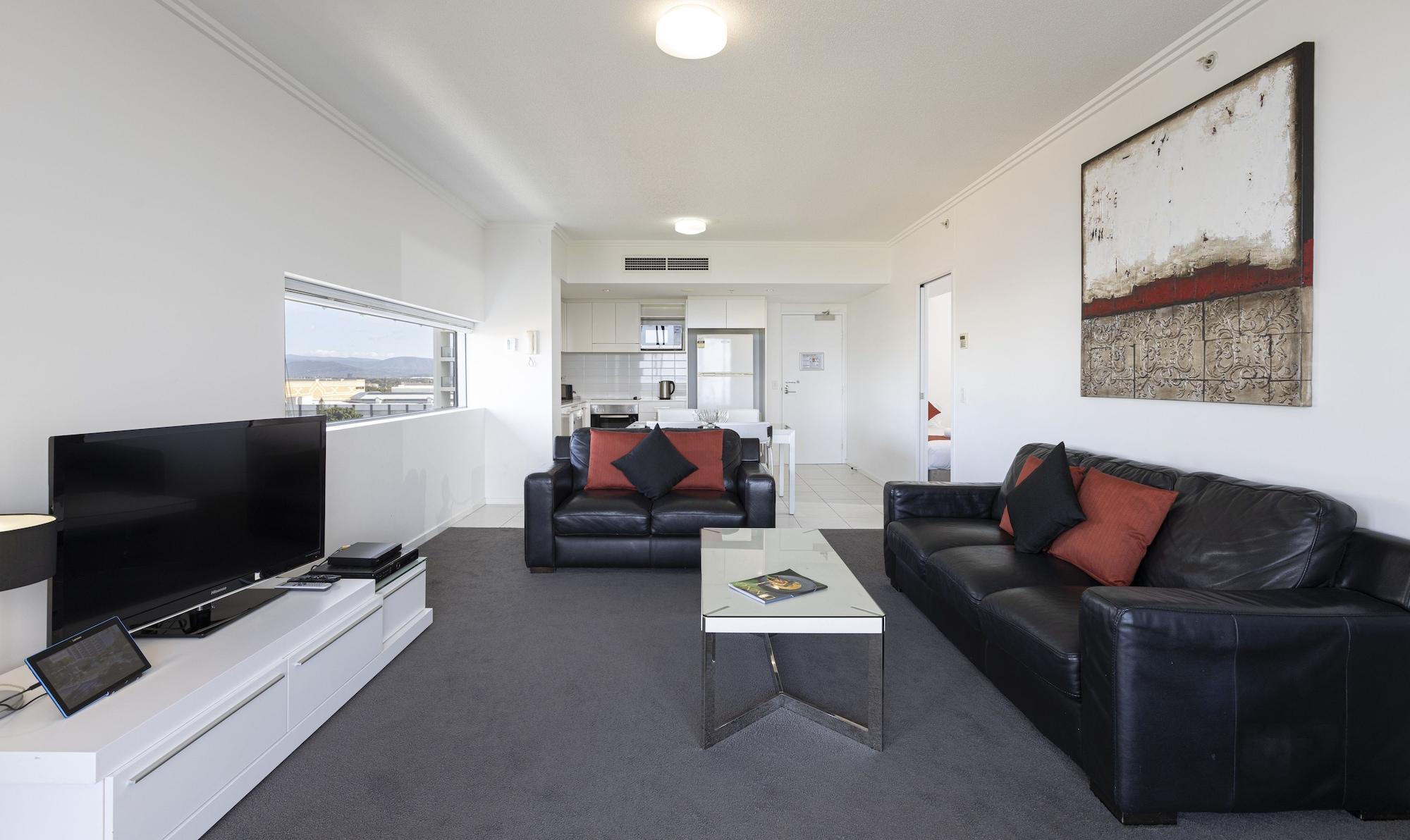 Ocean Pacific Resort - Official Broadbeach Bagian luar foto