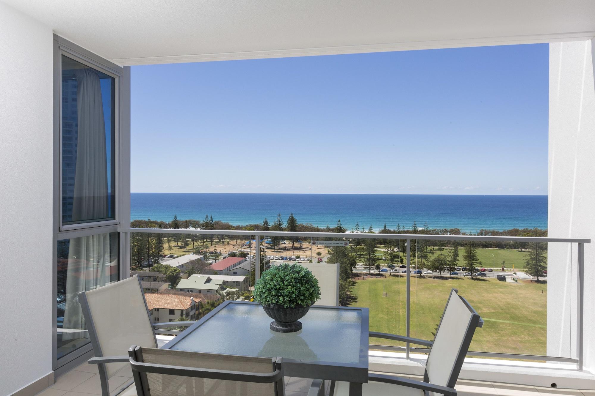 Ocean Pacific Resort - Official Broadbeach Bagian luar foto