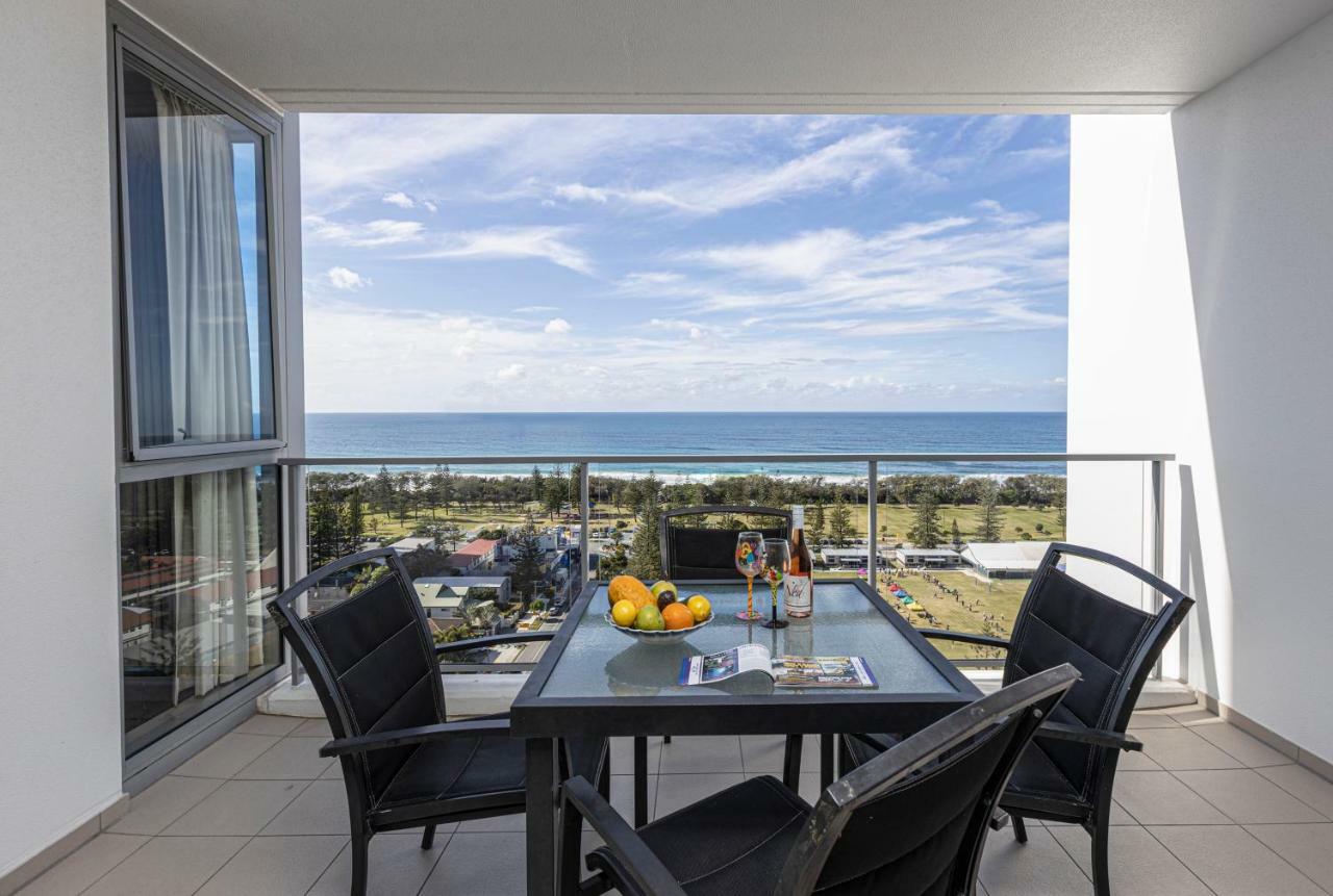 Ocean Pacific Resort - Official Broadbeach Bagian luar foto